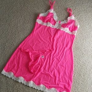 Victoria's Secret night gown size small